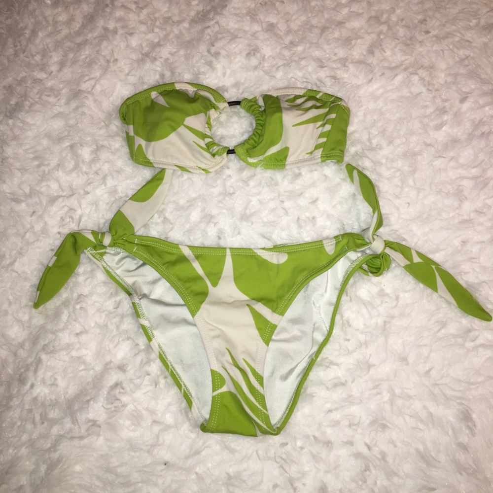KRISTI KRINNA Collection Strapless Bikini